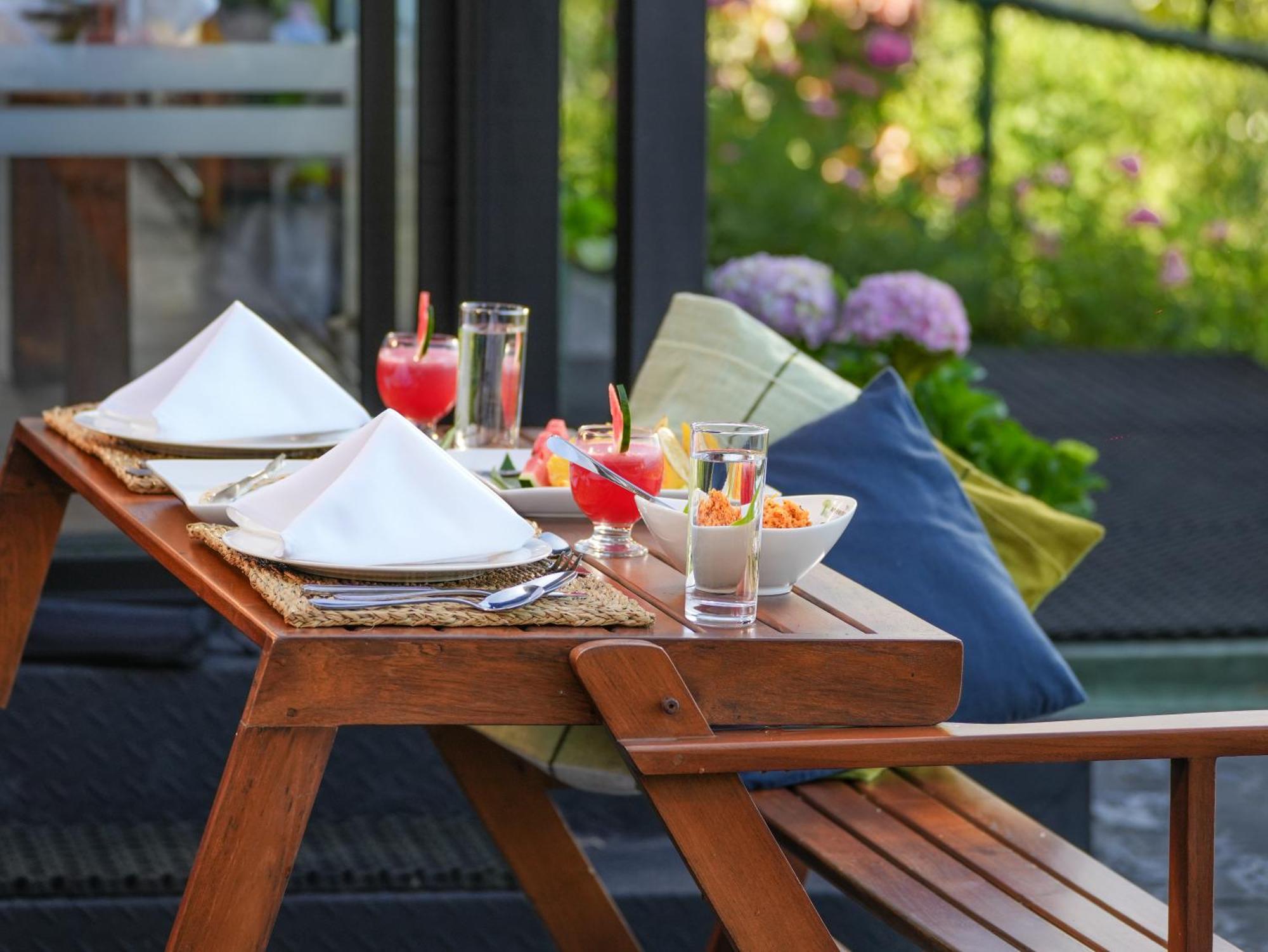The Riverston Grand Matale Exterior foto