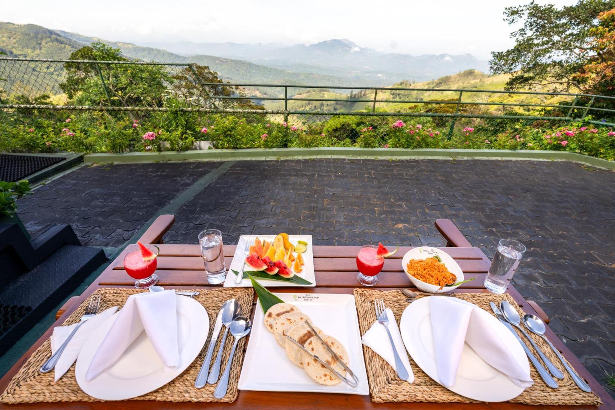 The Riverston Grand Matale Exterior foto